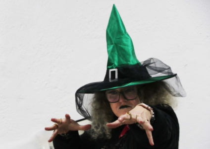 2025 Gau beltza web 21