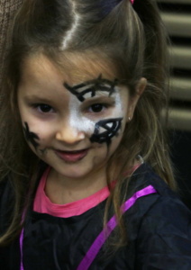 2025 Gau beltza web 6