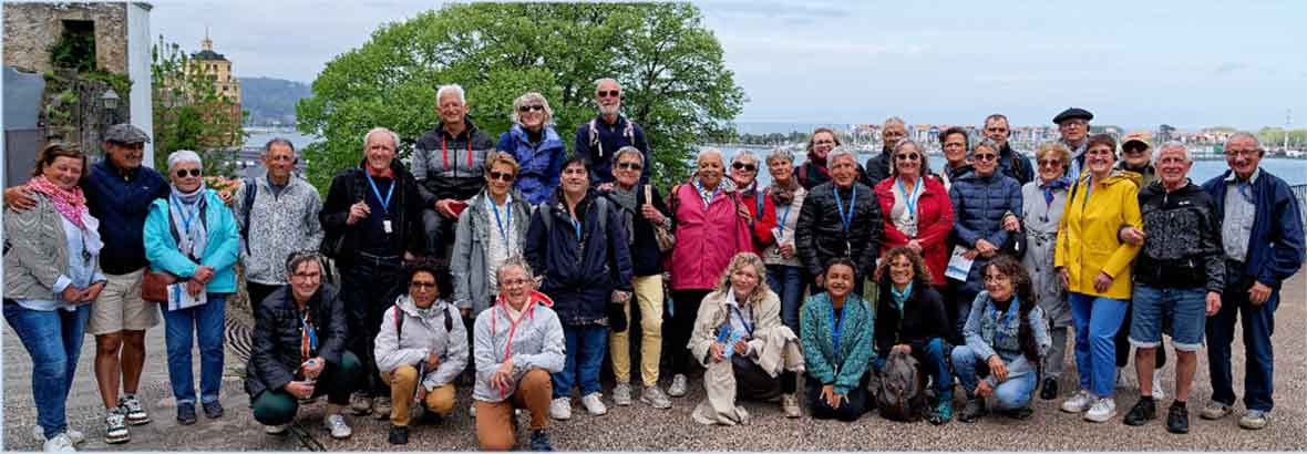 <i>Azkaratiarrak bidaian</i> - Les Azkaratiars en voyage